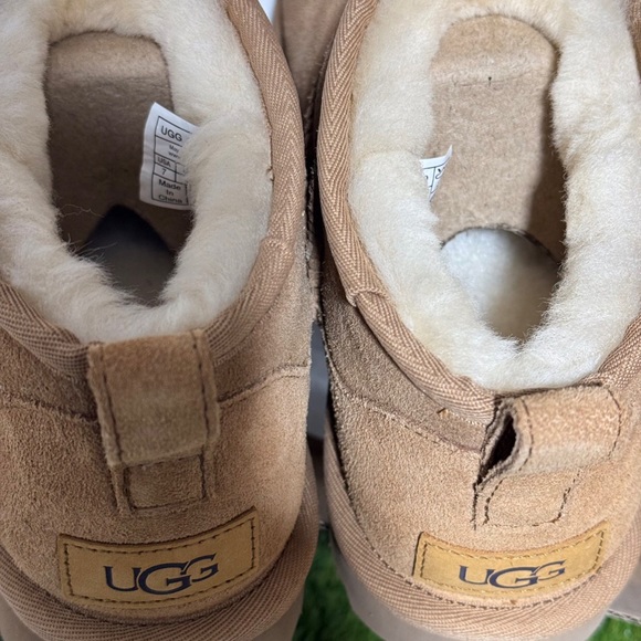 UGG Classic Ultra Mini Boots Chestnut NWT - Picture 4 of 5